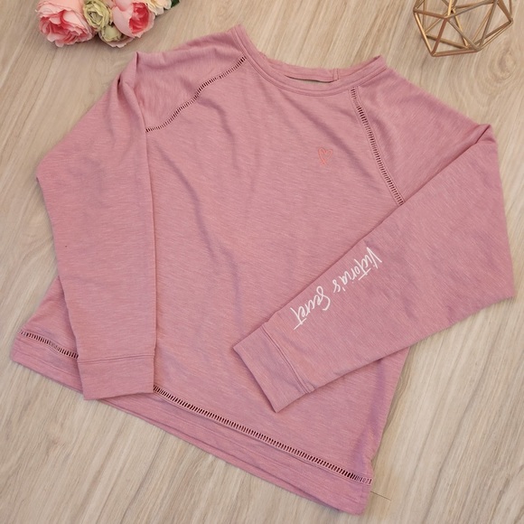 Victoria’s Secret Pink Lounge Top w/ Open Back - Picture 1 of 3